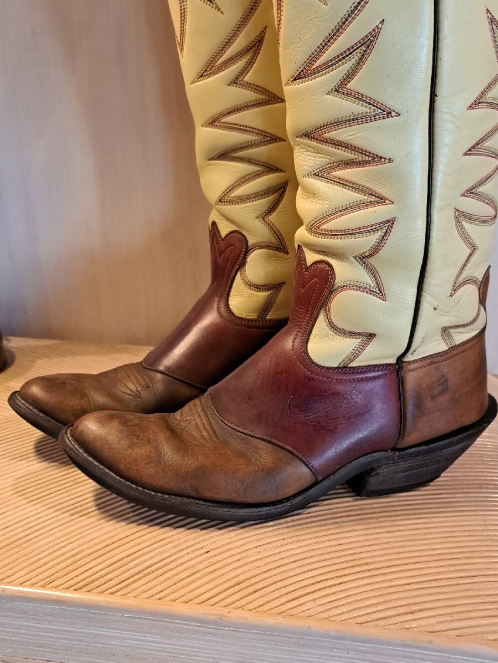 Bowman's Wilson Boot Co. Handmade 3 Tone Cowboy Boots 13 - Picture 6 of 16